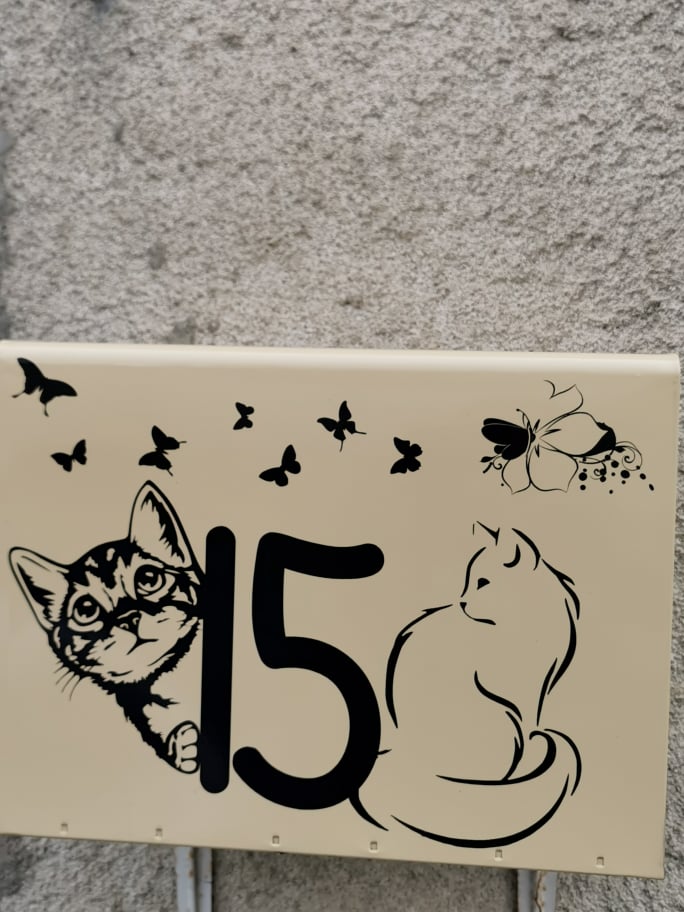 Sticker Personnalisable pour Boîte aux Lettres – Motif Chats & Papillons Cilou créations